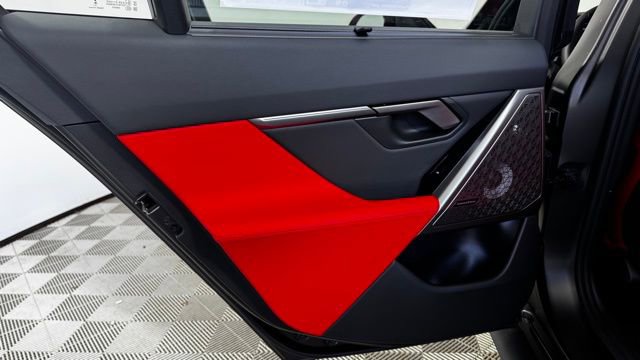 New 2026 BMW M5 Touring image 17