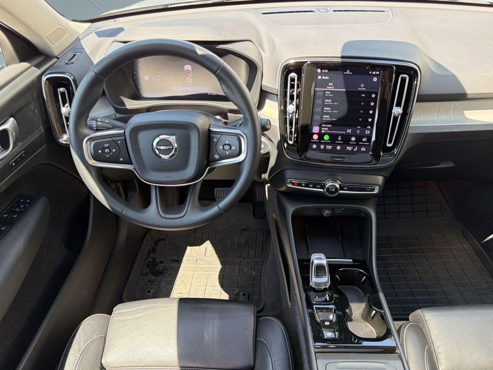 Used 2023 Volvo XC40 B5 Plus w/ Driver Assist Package AWD/4WD image 23