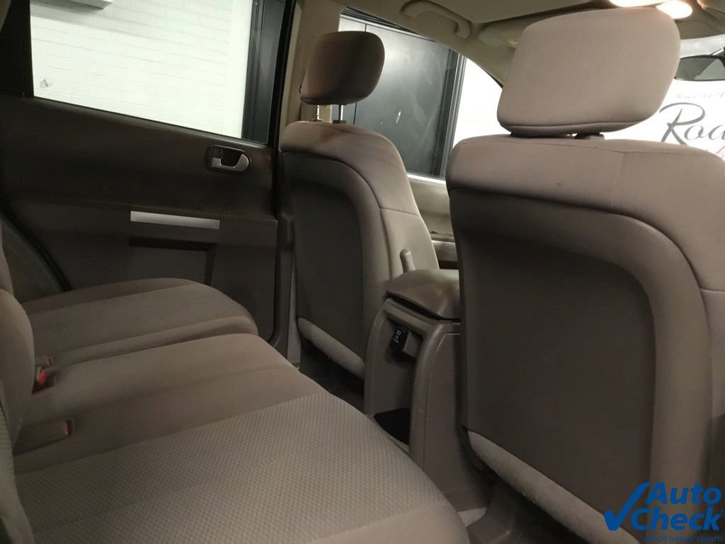 Used 2007 Mitsubishi Endeavor LS image 31