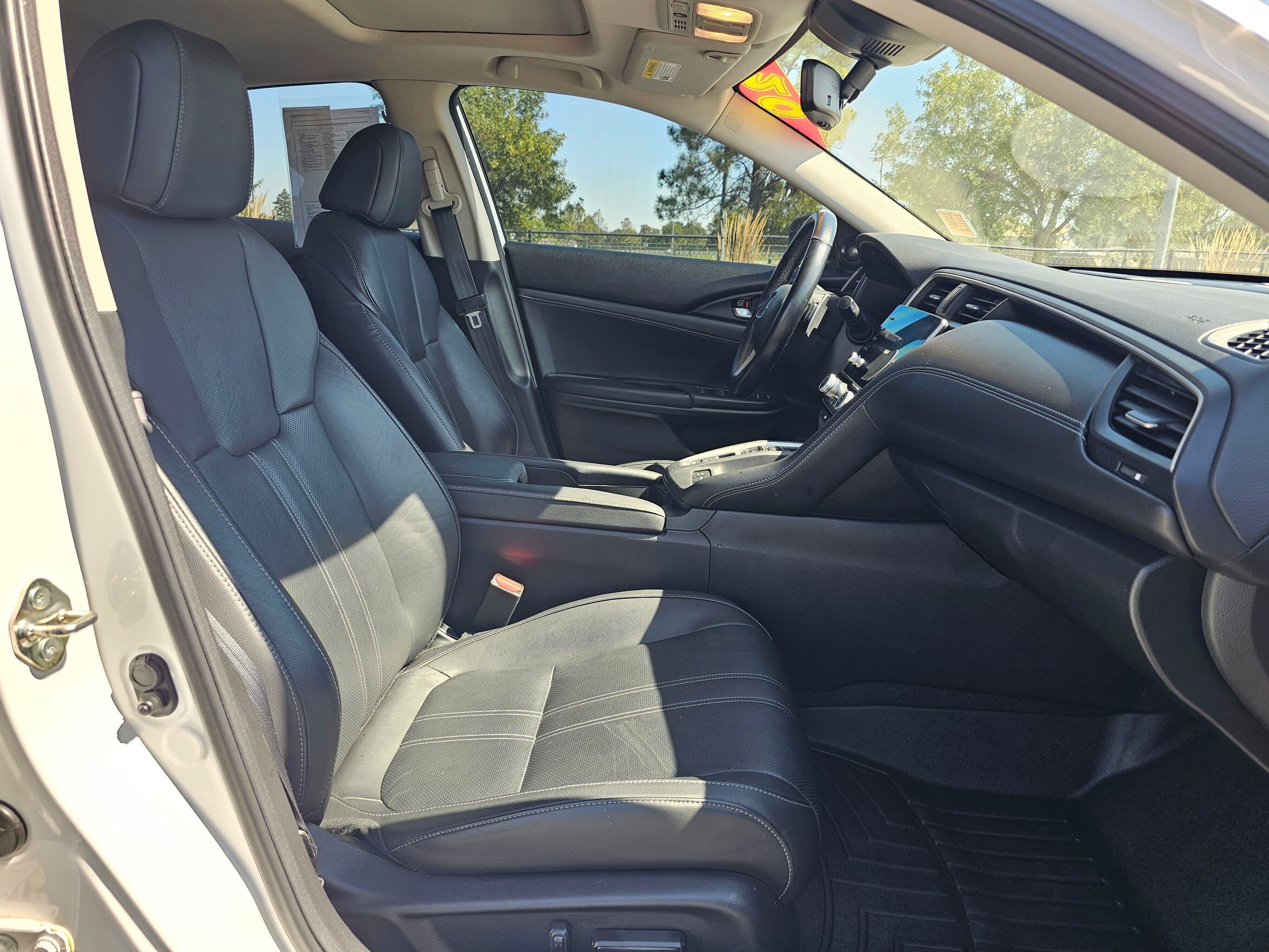 Used 2020 Honda Insight Touring image 10