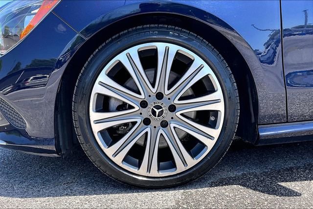 Used 2018 Mercedes-Benz CLA 250 image 35