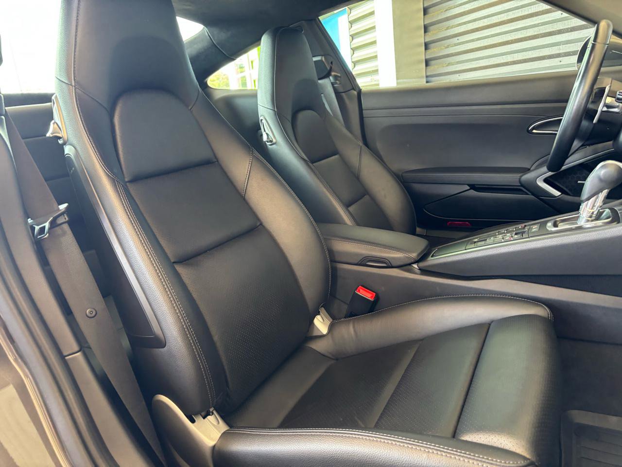 Used 2018 Porsche 911 Carrera image 28