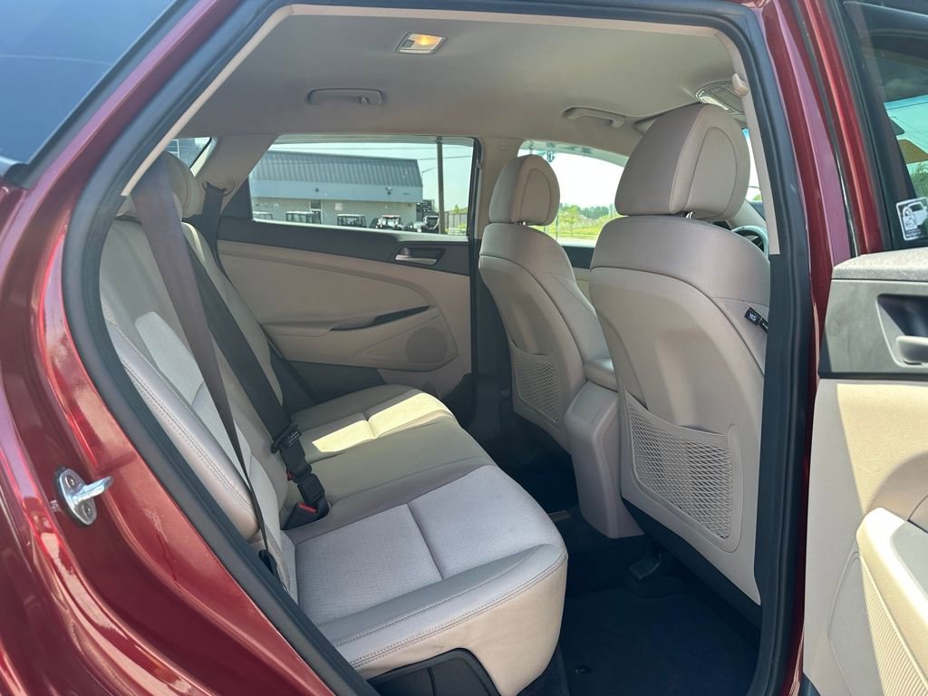 Used 2018 Hyundai Tucson SE AWD/4WD image 16