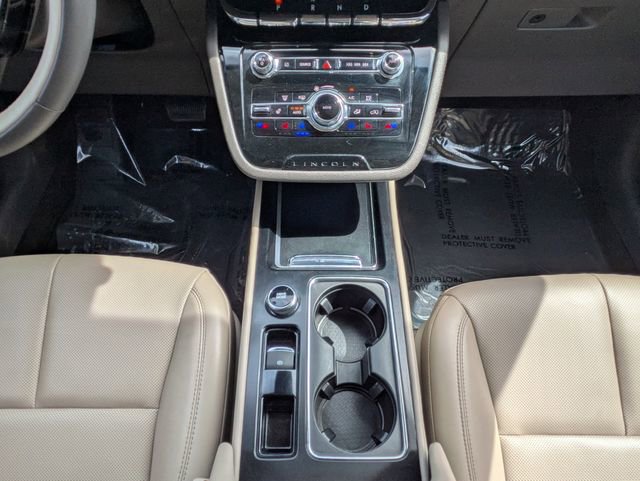 Used 2022 Lincoln Corsair FWD w/ Equipment Group 101A image 19
