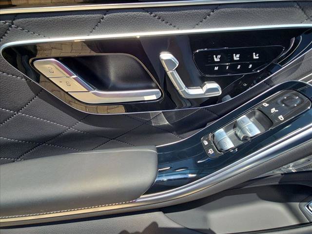 Used 2025 Mercedes-Benz S 580 4MATIC Sedan image 22