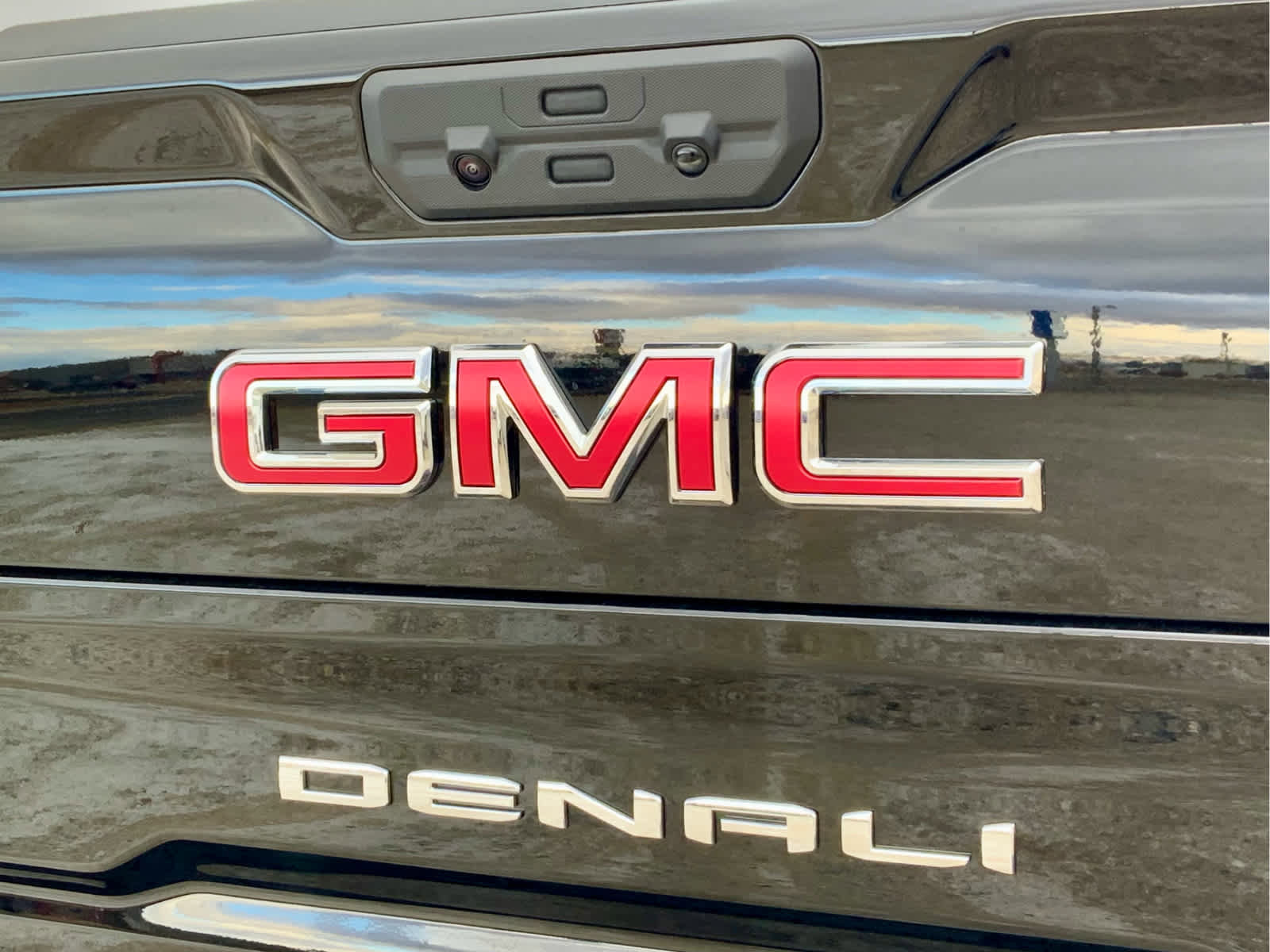 New 2026 GMC Sierra 1500 Denali w/ Technology Package image 24