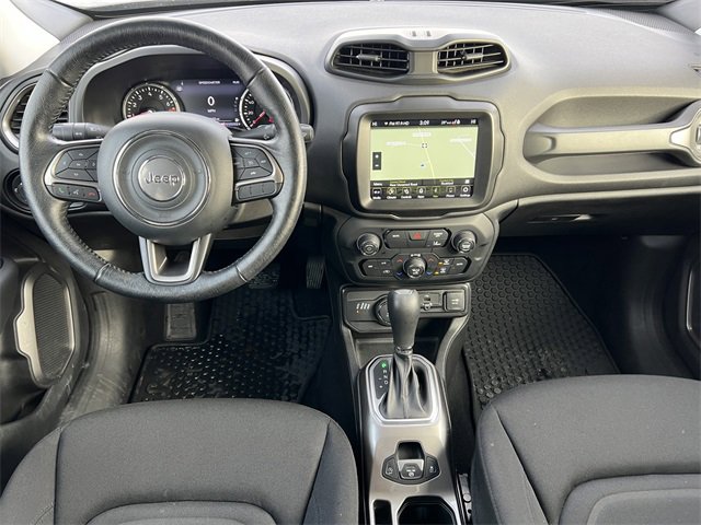 Certified 2022 Jeep Renegade Latitude w/ Convenience Group image 3