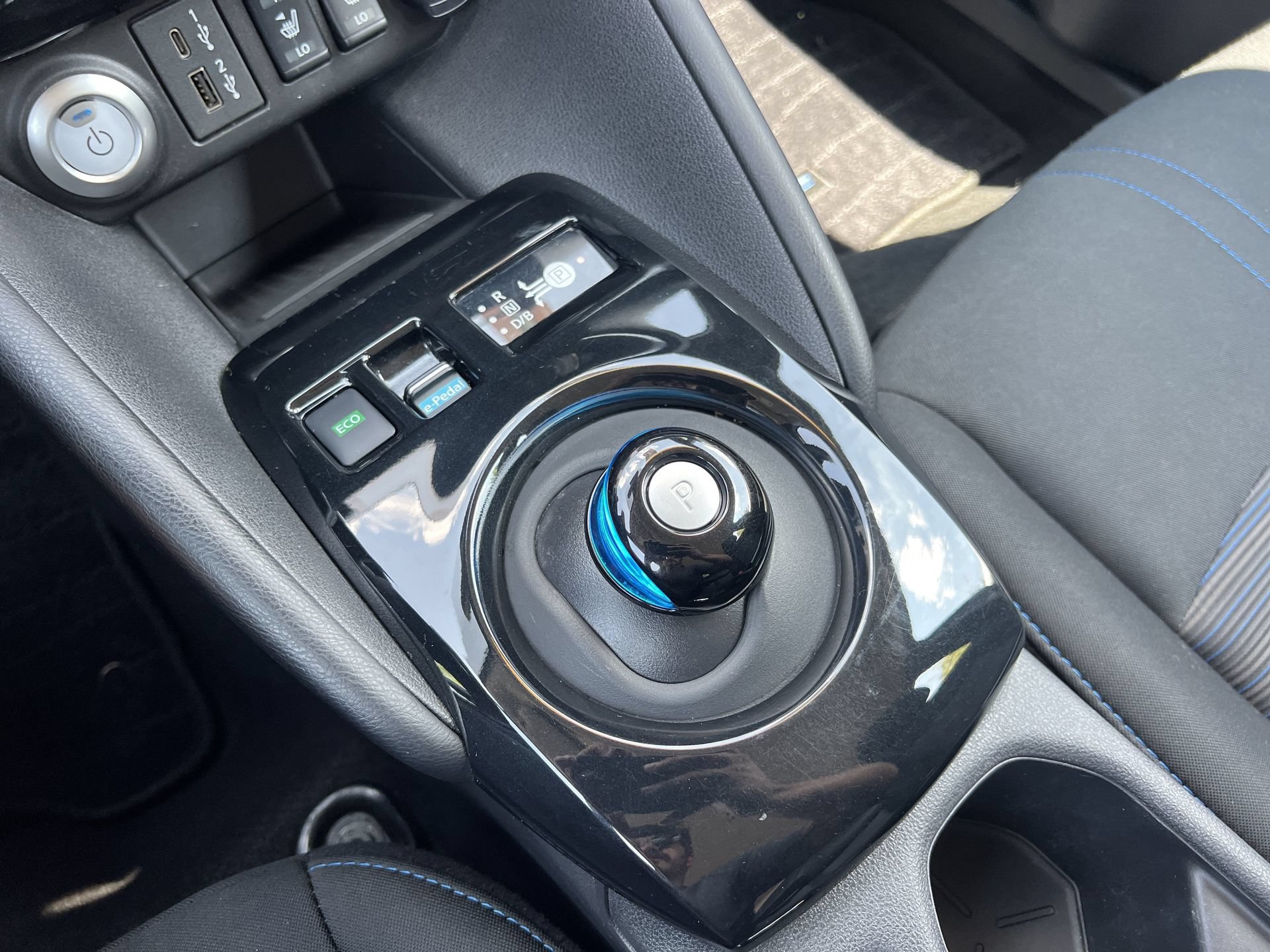 Certified 2024 Nissan Leaf SV Plus FWD image 9