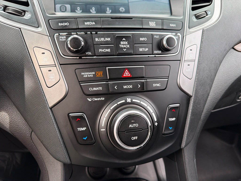 Used 2018 Hyundai Santa Fe Sport w/ 2.0T Ultimate Tech Package 05 AWD/4WD image 12