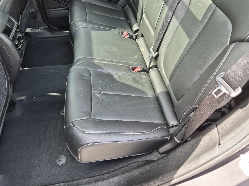 Used 2023 Jeep Grand Cherokee Limited AWD/4WD image 24