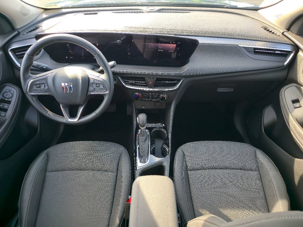 Certified 2024 Buick Encore GX Preferred AWD/4WD image 35