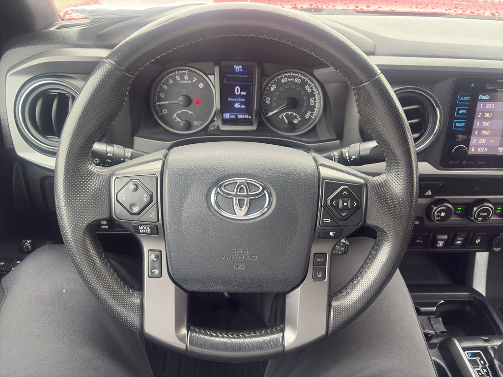 Used 2019 Toyota Tacoma TRD Sport image 16