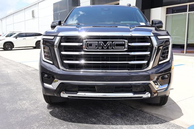 New 2026 GMC Yukon Elevation w/ Elevation Premium Package RWD image 2