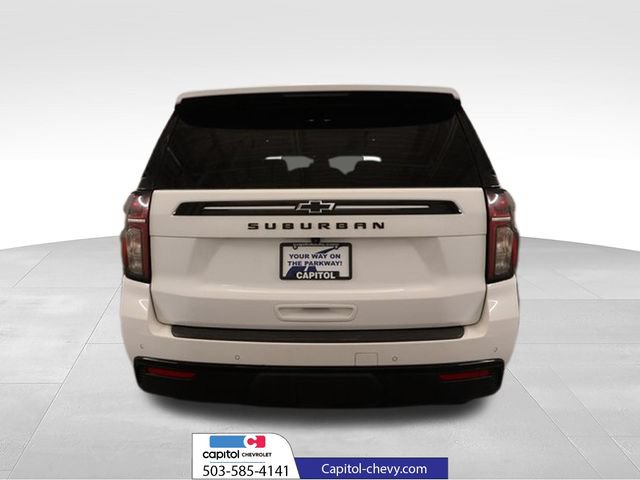 Used 2024 Chevrolet Suburban Z71 AWD/4WD image 3