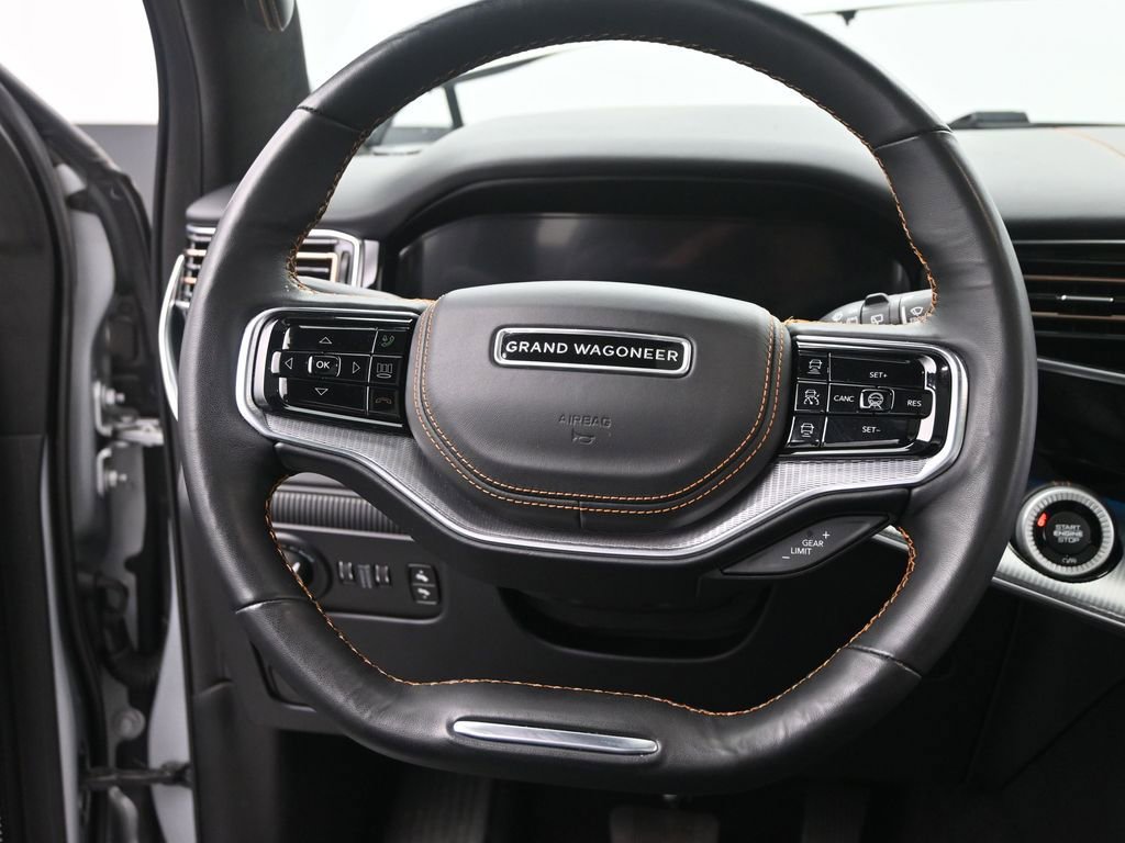 Used 2023 Jeep Grand Wagoneer Series III image 30