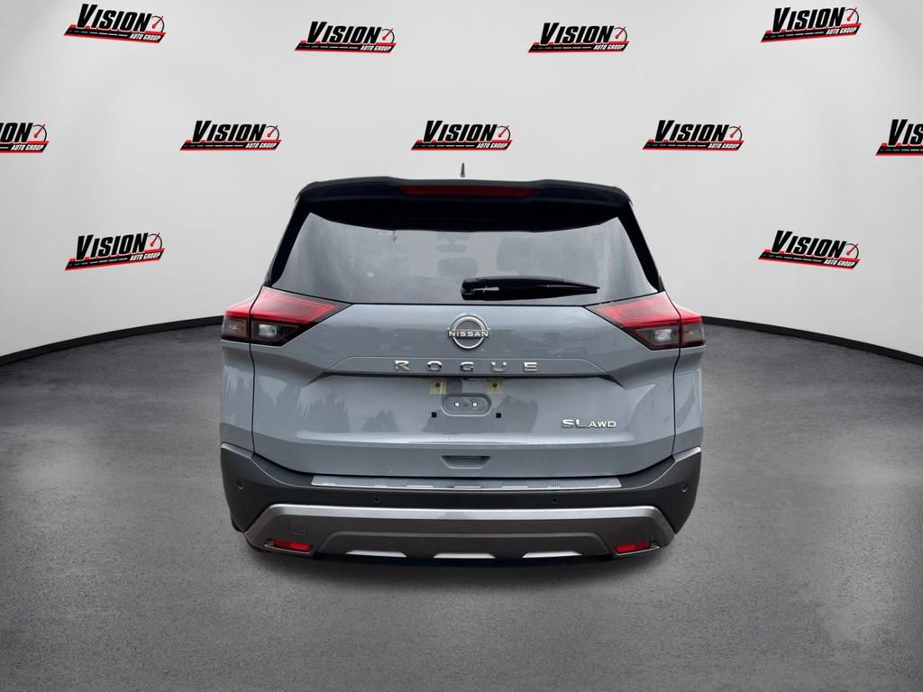 Used 2023 Nissan Rogue SL w/ SL Premium Package image 6