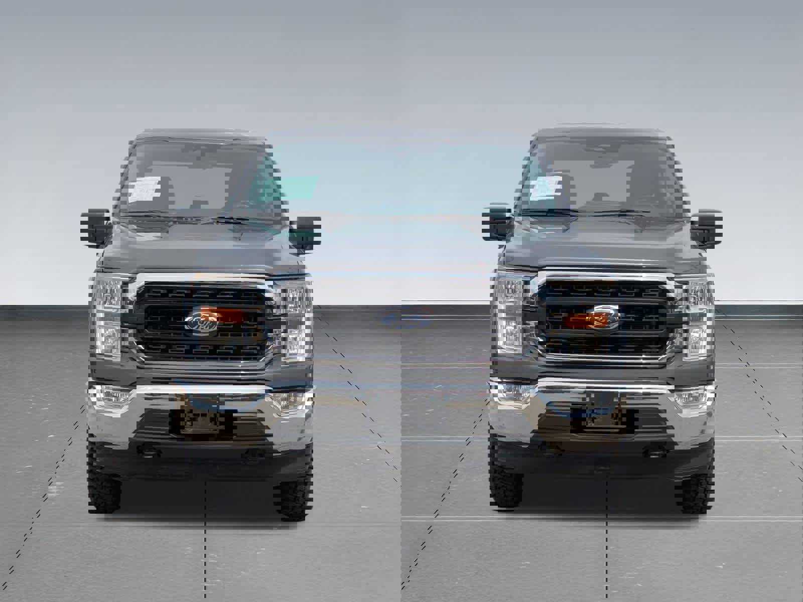 Used 2022 Ford F150 XLT w/ Trailer Tow Package image 9