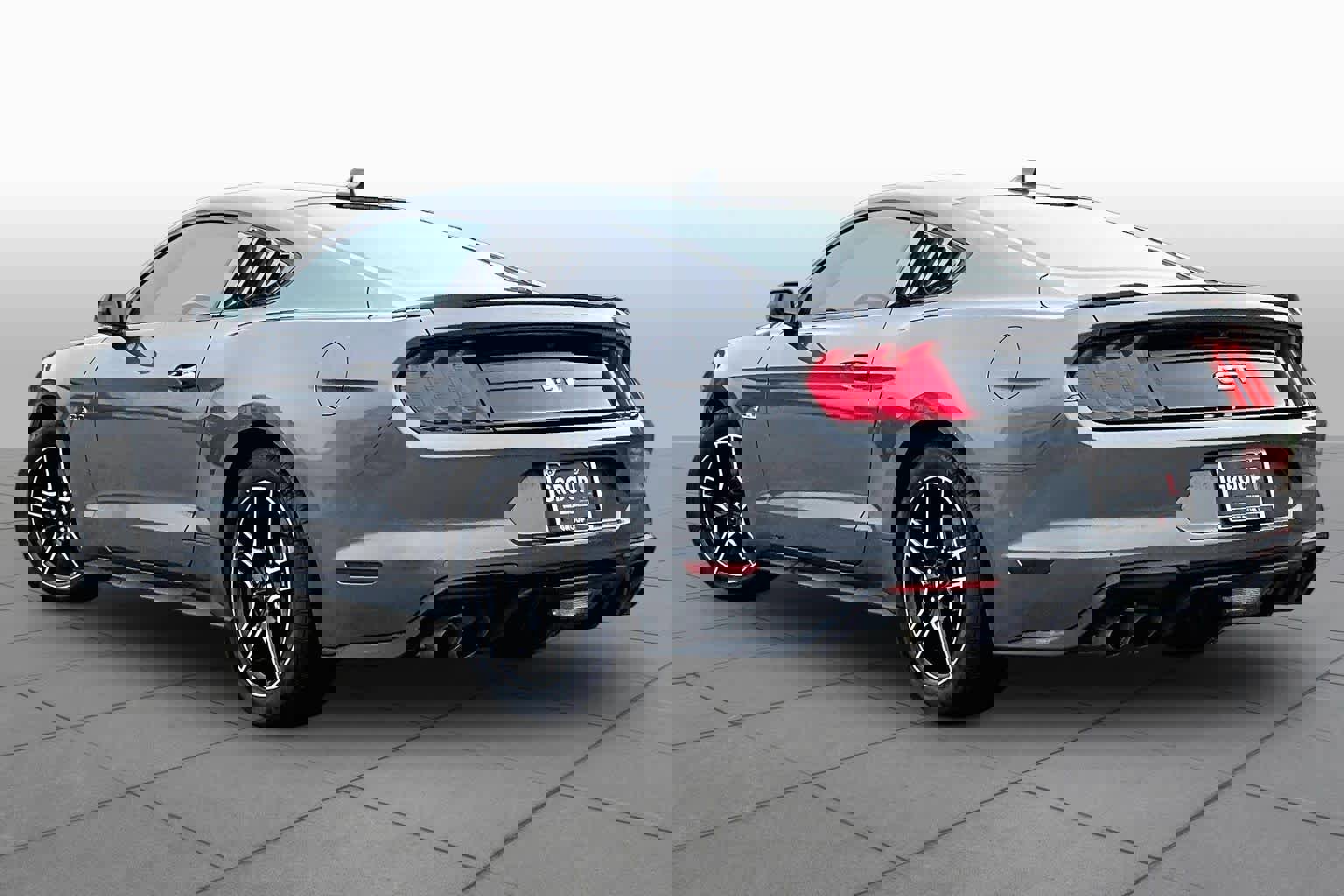 Used 2022 Ford Mustang GT RWD image 12