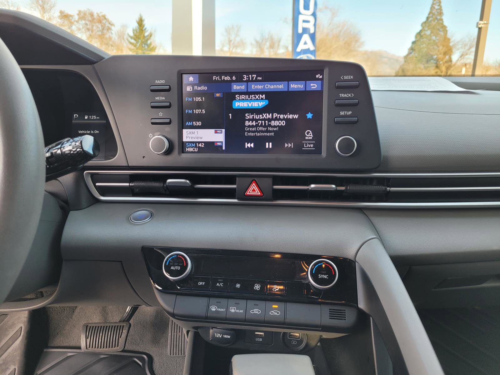 Used 2023 Hyundai Elantra SEL w/ Cargo Package image 24