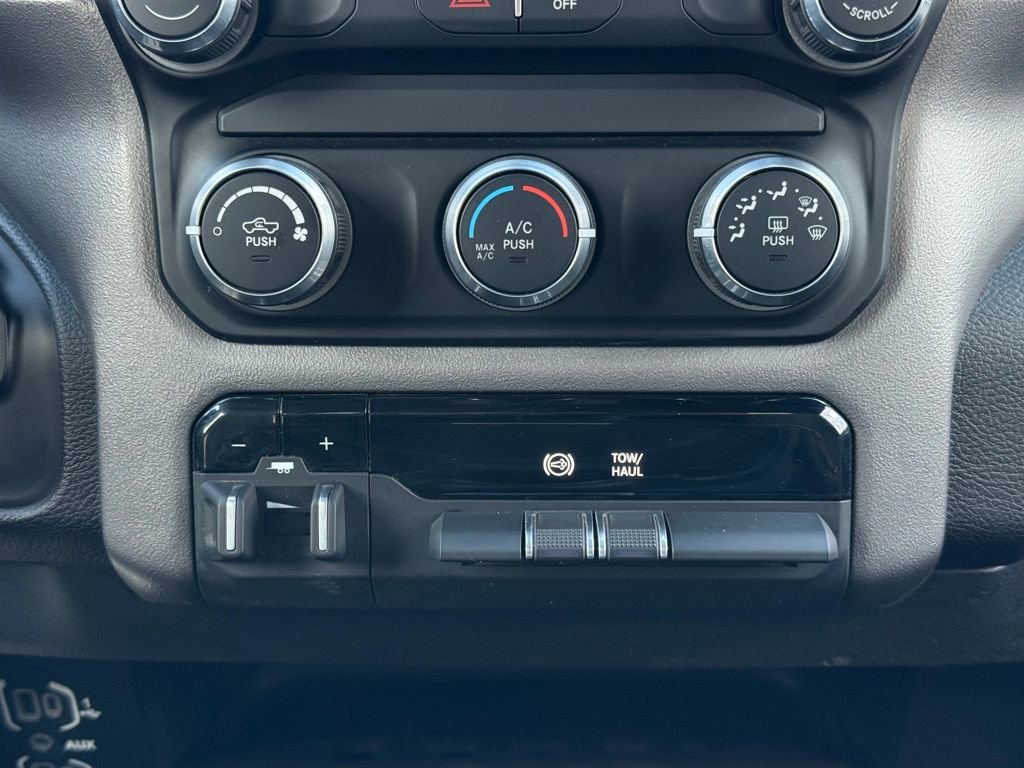 Used 2023 RAM 2500 Big Horn w/ Level 1 Equipment Group image 27