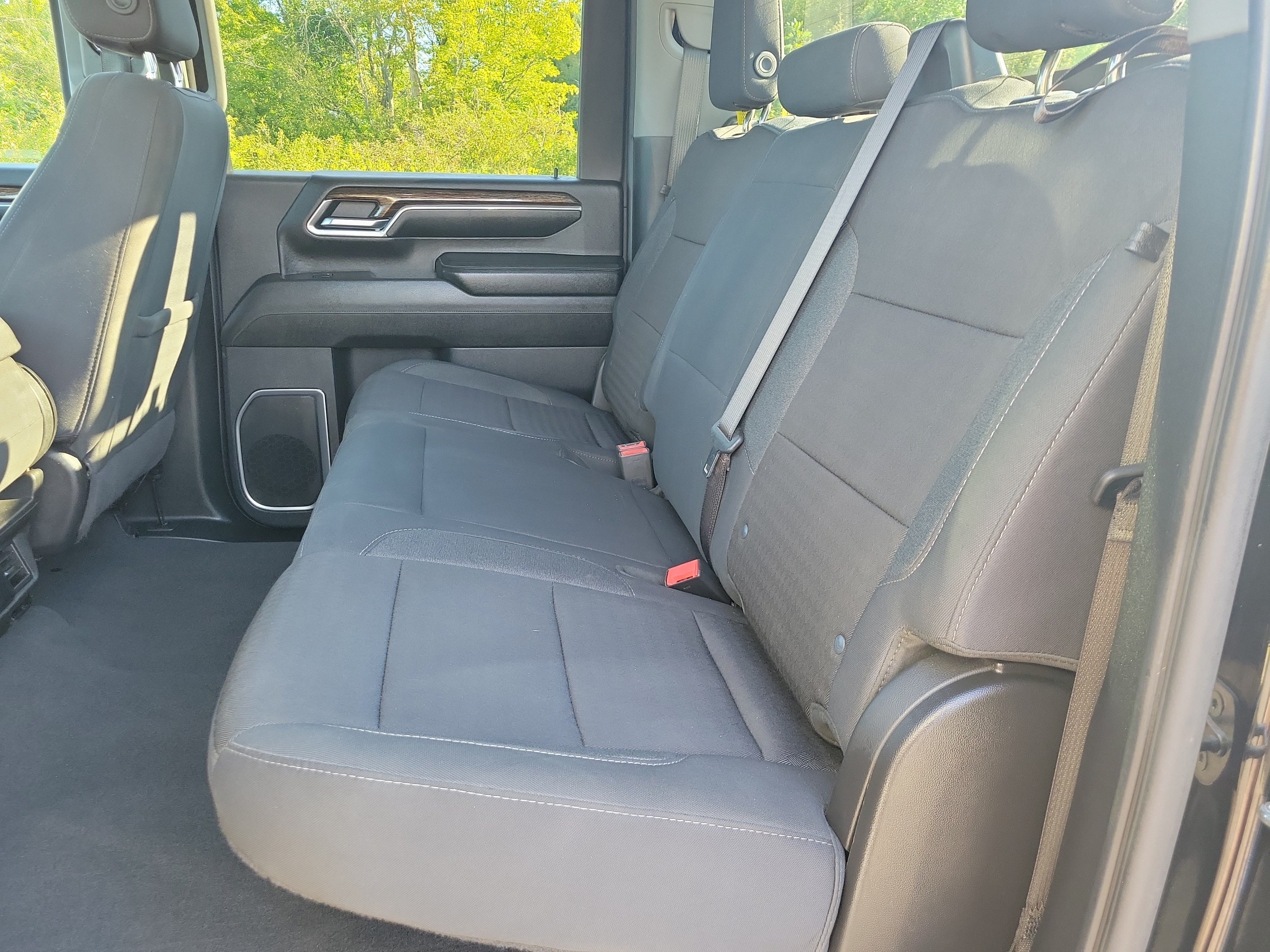 Used 2024 GMC Sierra 2500 SLE w/ SLE Value Package; AWD/4WD image 16