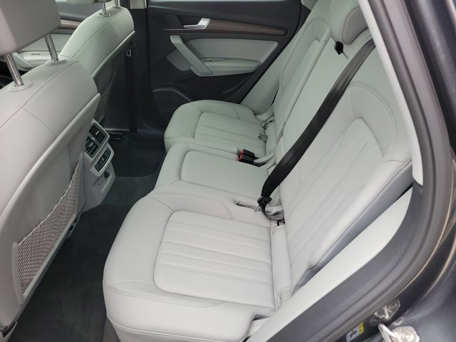 Used 2023 Audi Q5 2.0T Premium Plus AWD/4WD image 13