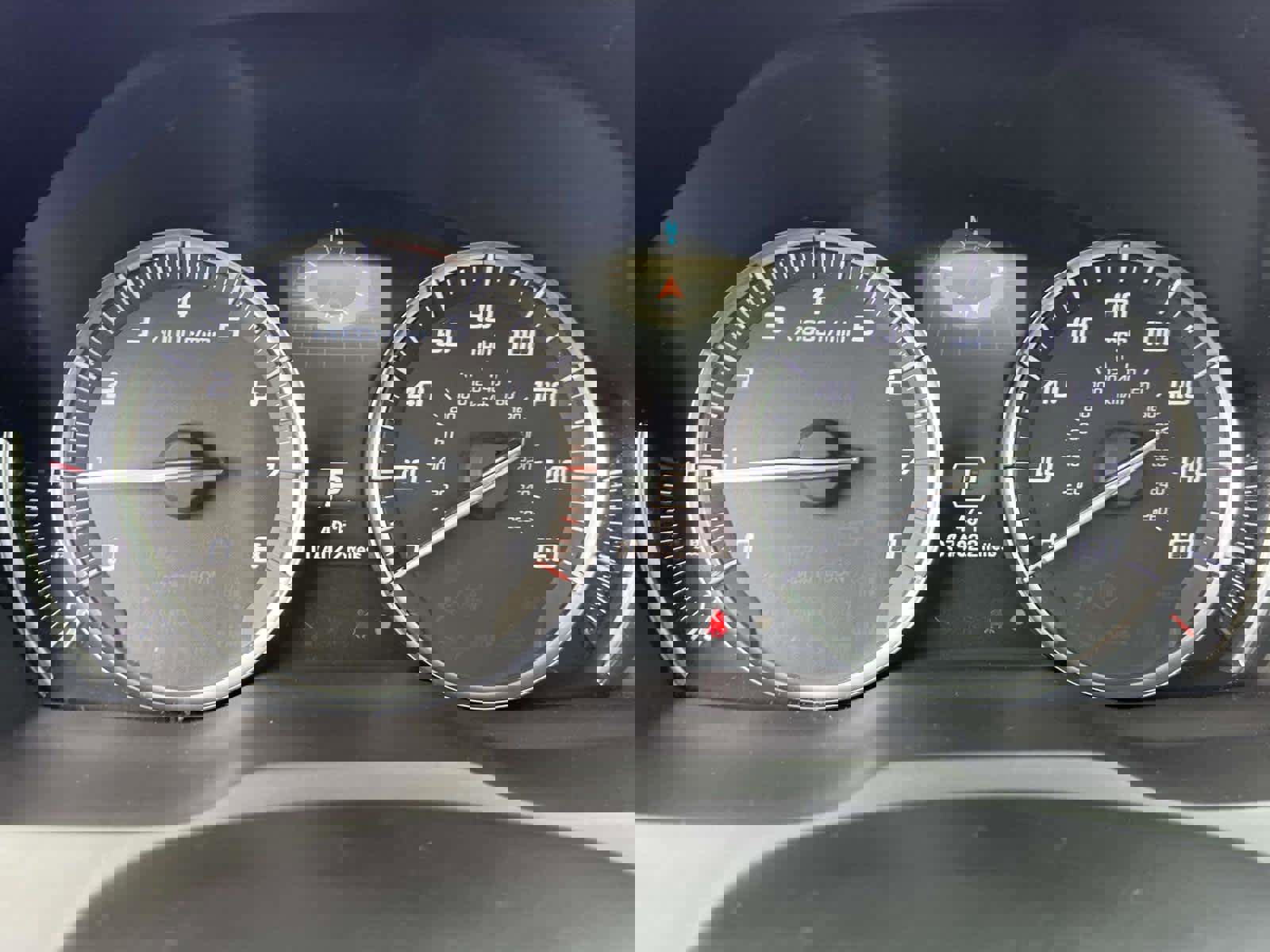 Used 2020 Acura MDX SH-AWD image 32