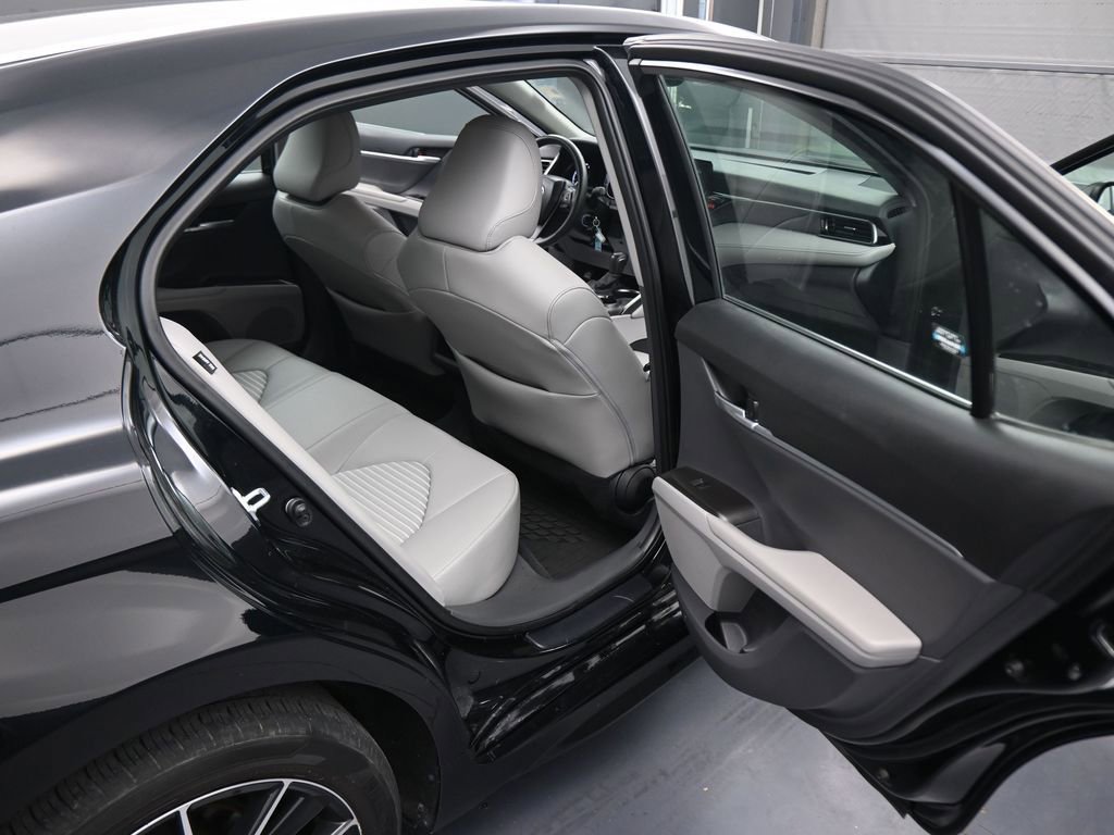 Used 2024 Toyota Camry SE w/ Cold Weather Package image 41