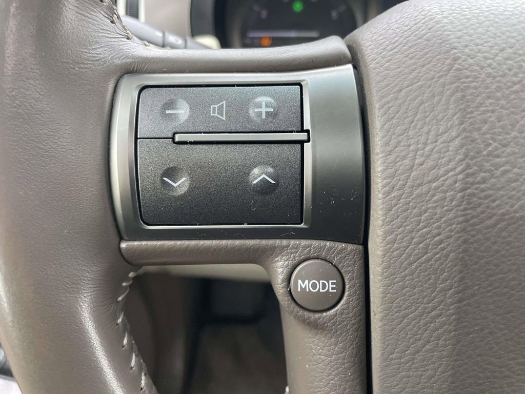 Used 2013 Lexus GX 460 image 31