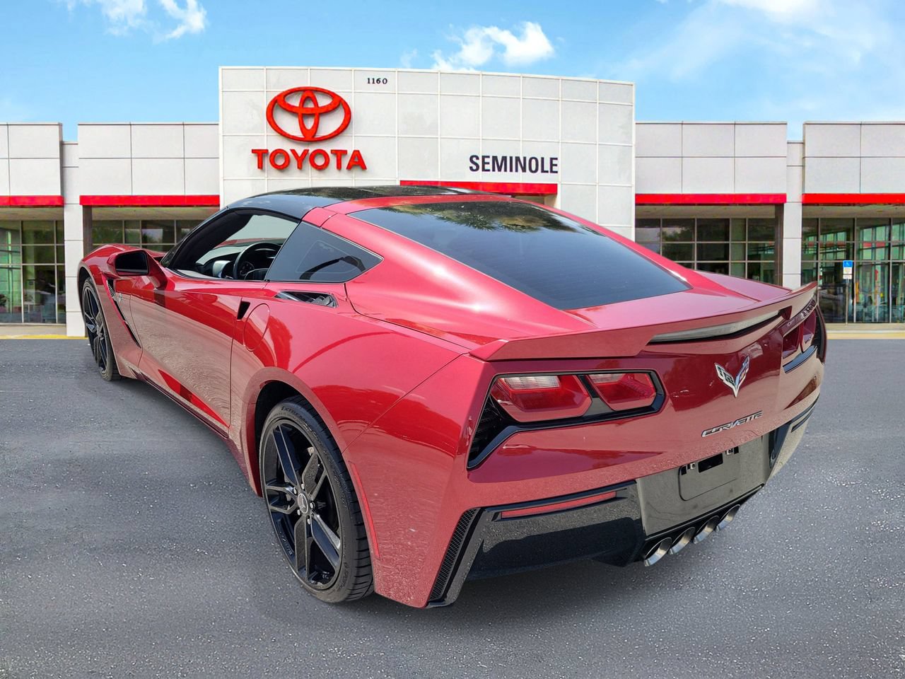 Used 2015 Chevrolet Corvette Stingray Coupe w/ 2LT Preferred Equipment Group RWD image 4