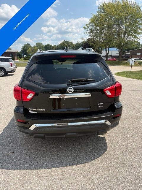 Used 2019 Nissan Pathfinder SL AWD/4WD image 5