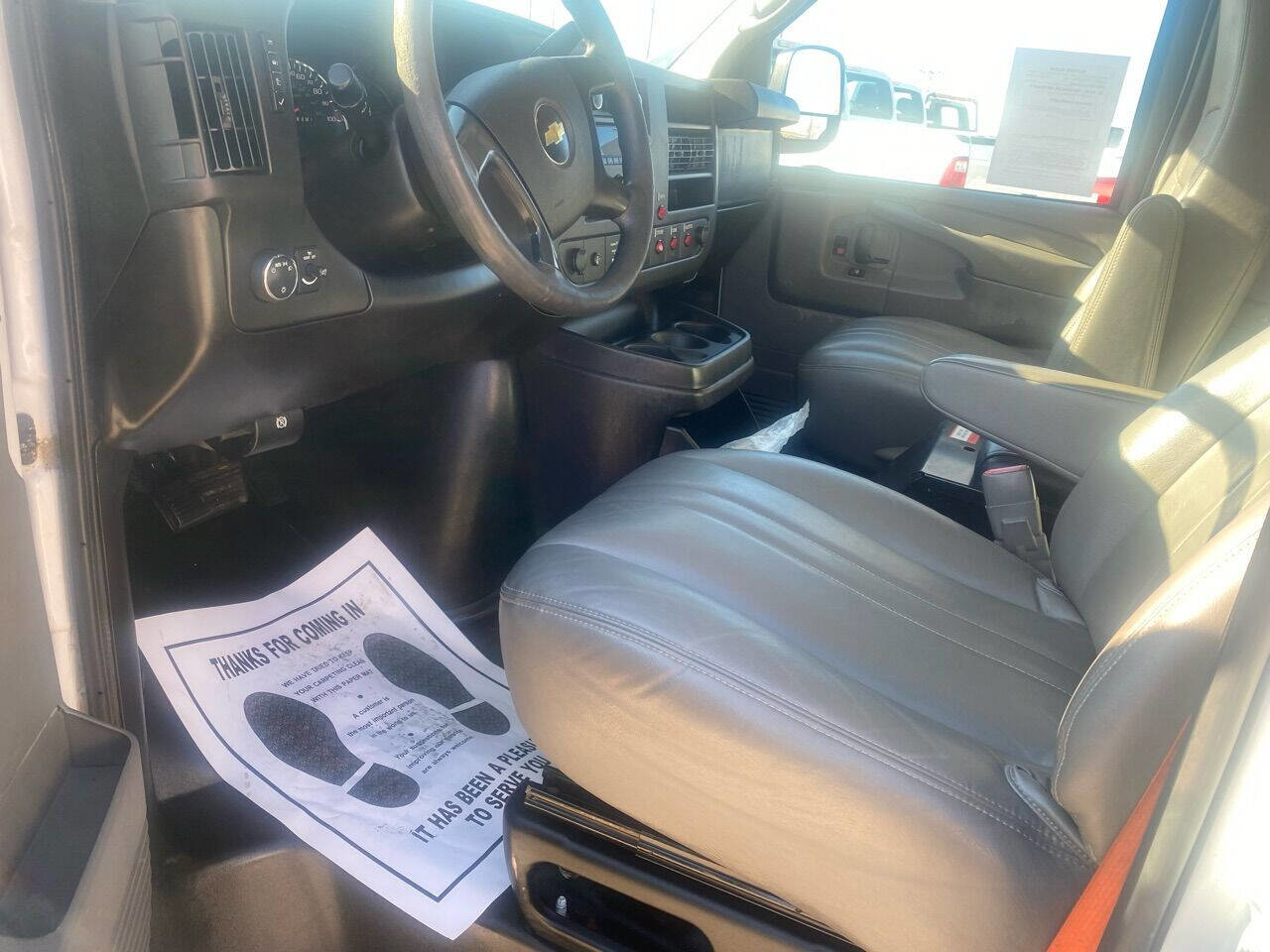 Used 2014 Chevrolet Express 2500 image 14