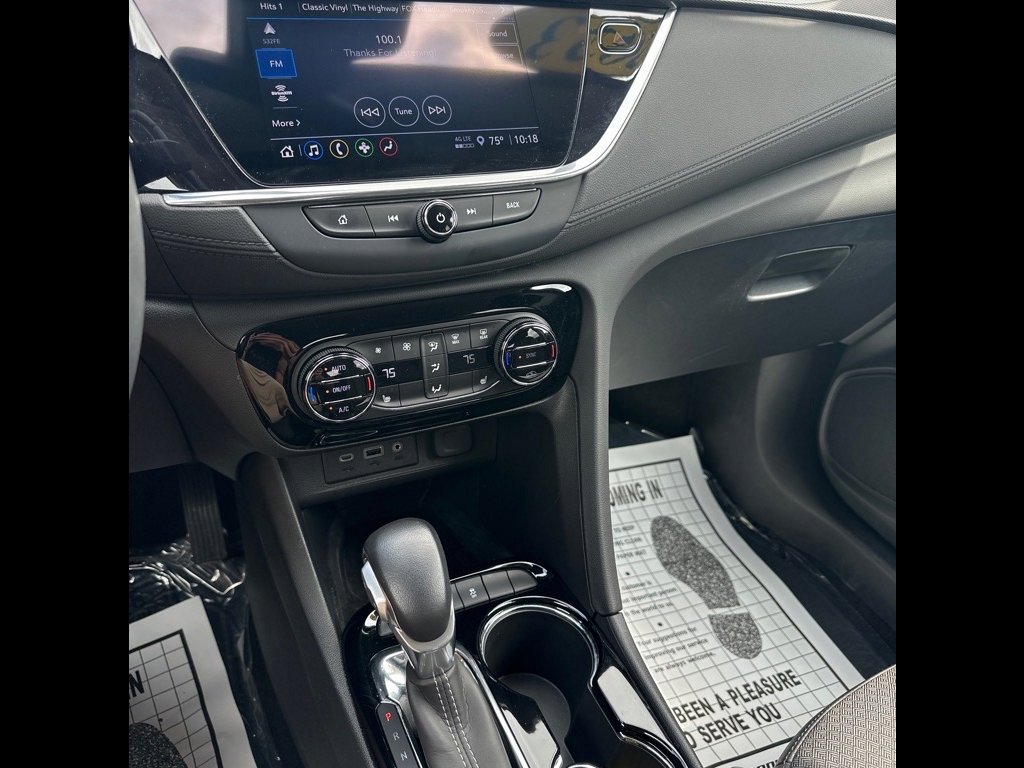 Used 2023 Buick Encore GX Select image 18