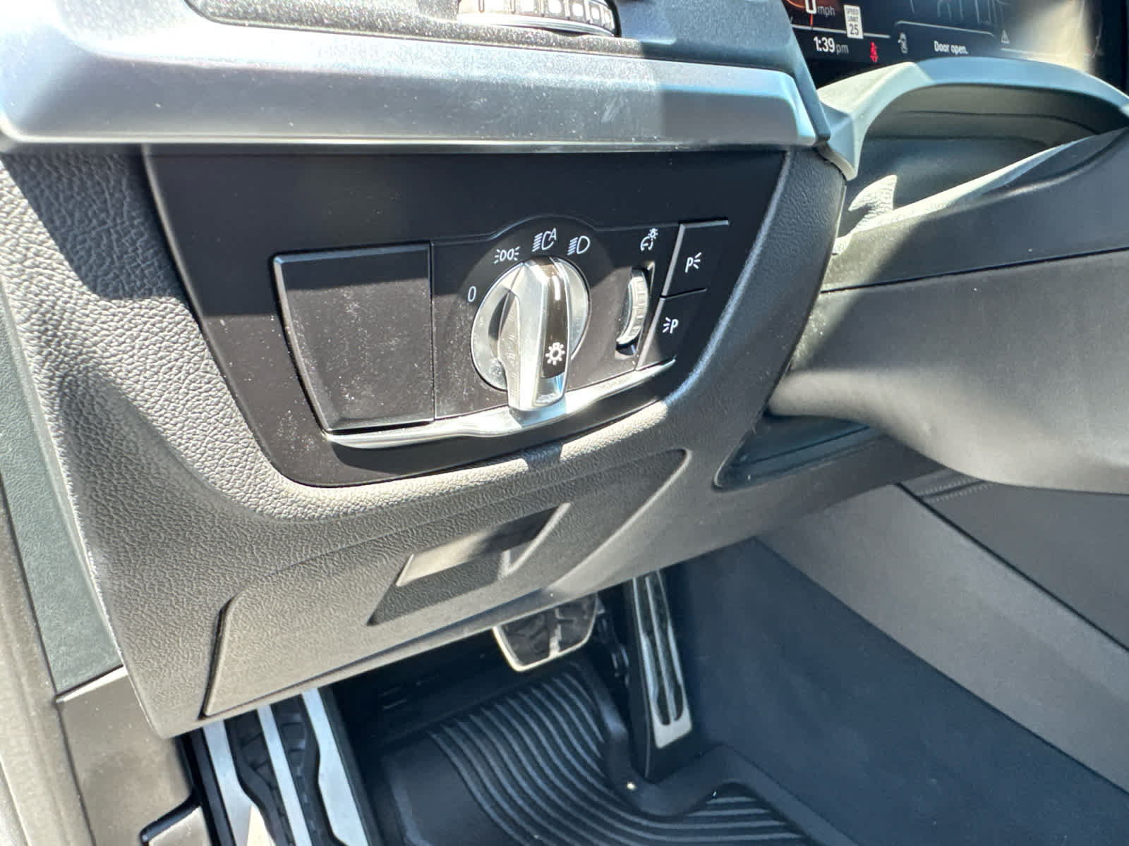 Used 2024 BMW X4 M40i w/ Premium Package AWD/4WD image 19