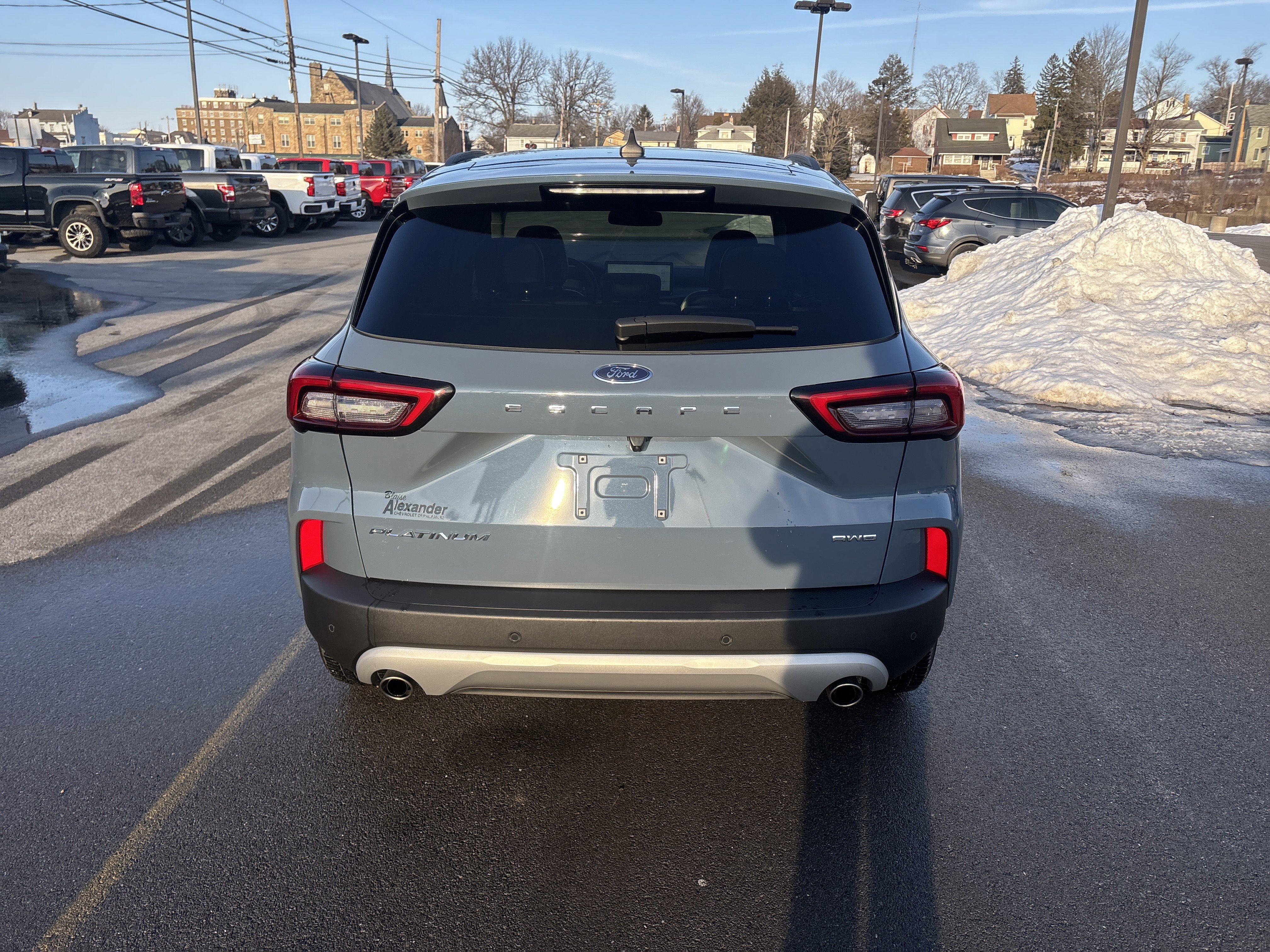 Used 2024 Ford Escape Platinum image 3