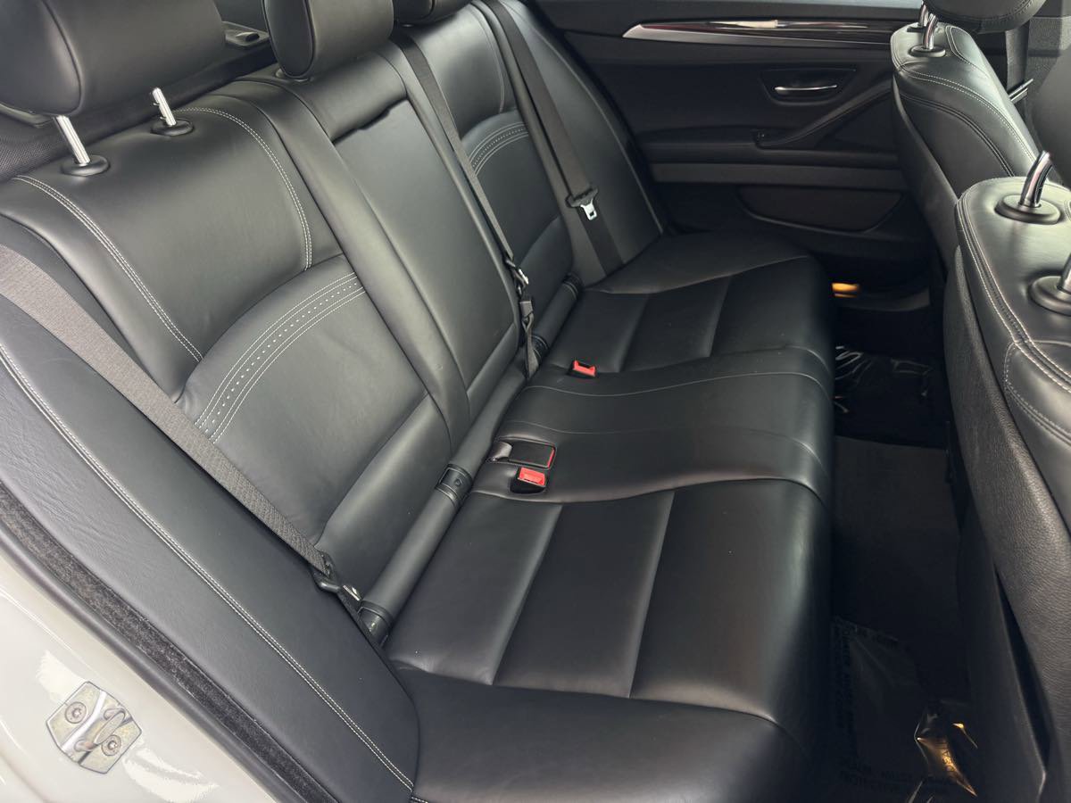 Used 2016 BMW 535i Sedan image 20
