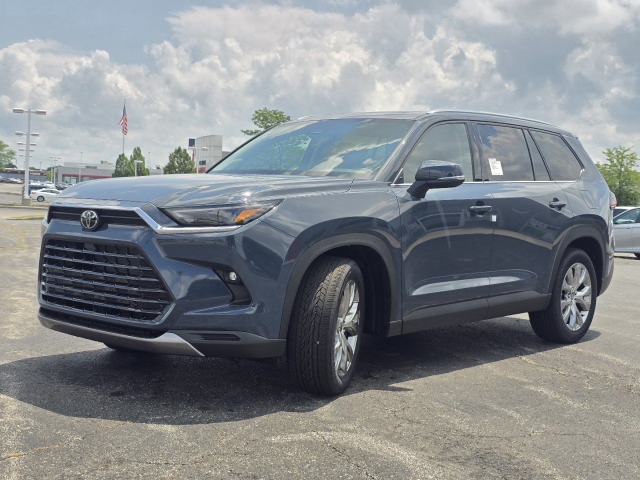 New 2026 Toyota Grand Highlander AWD Hybrid image 14