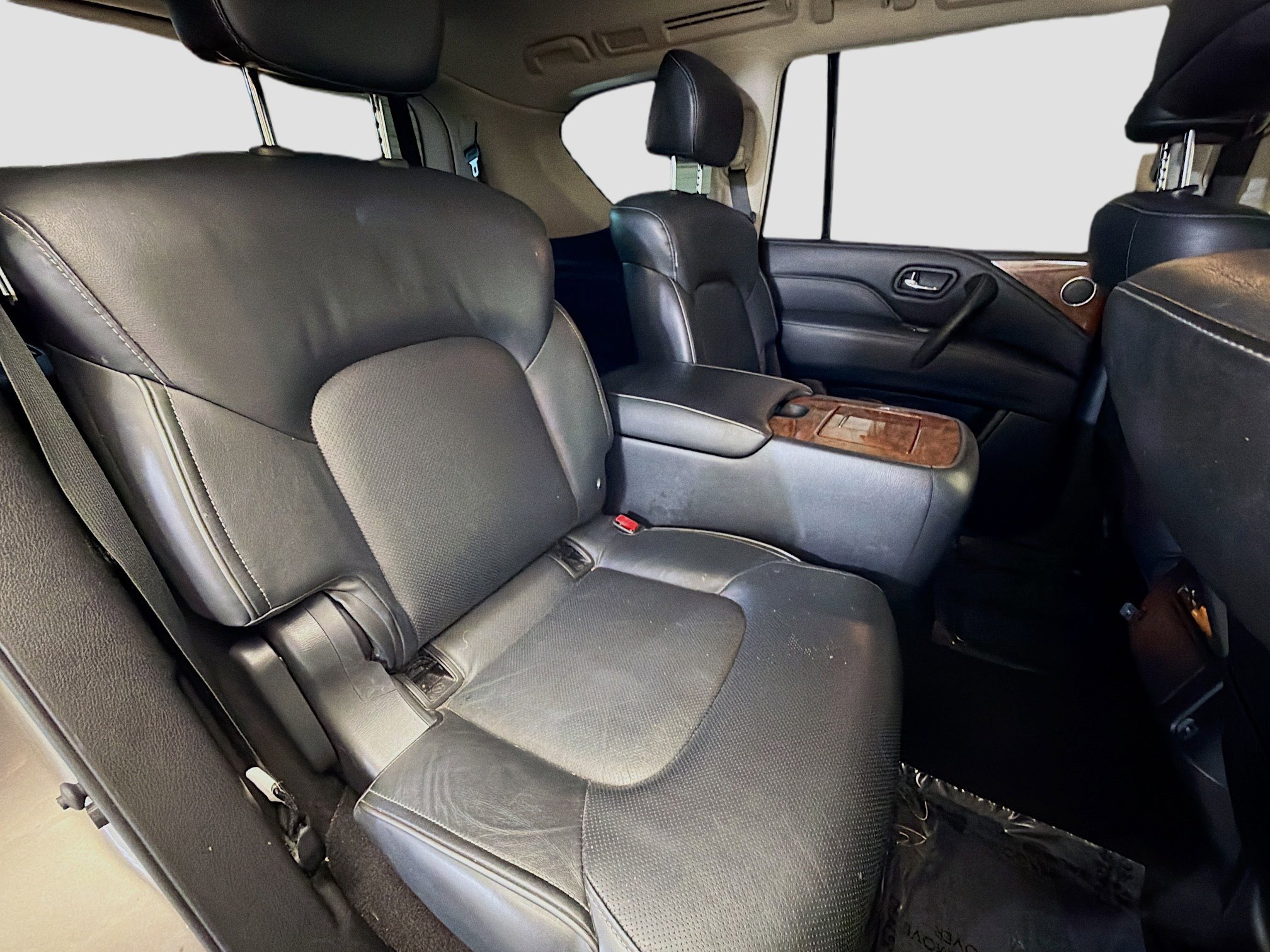 Used 2019 INFINITI QX80 Luxe image 16