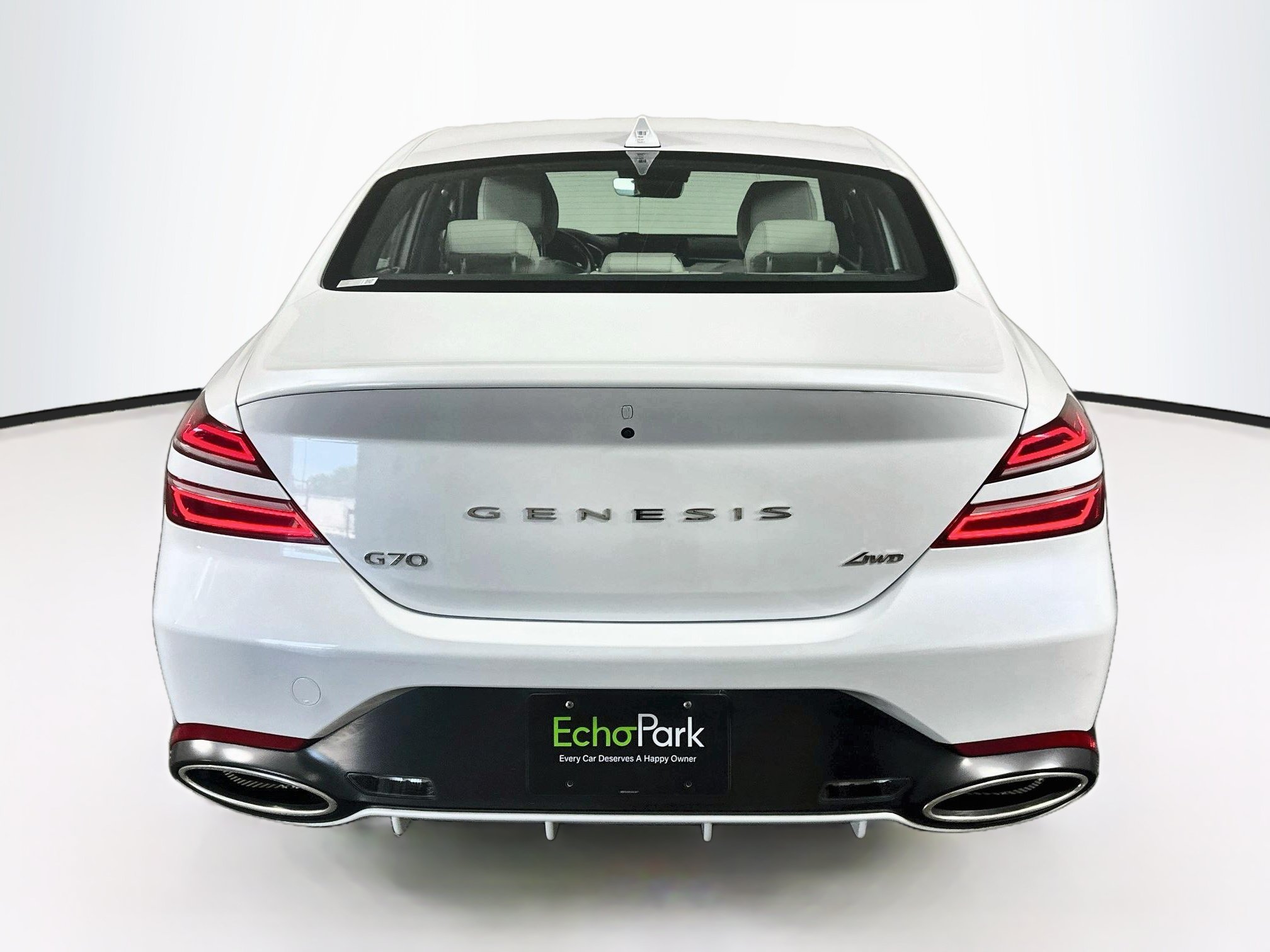 Used 2025 Genesis G70 2.5T AWD/4WD image 7