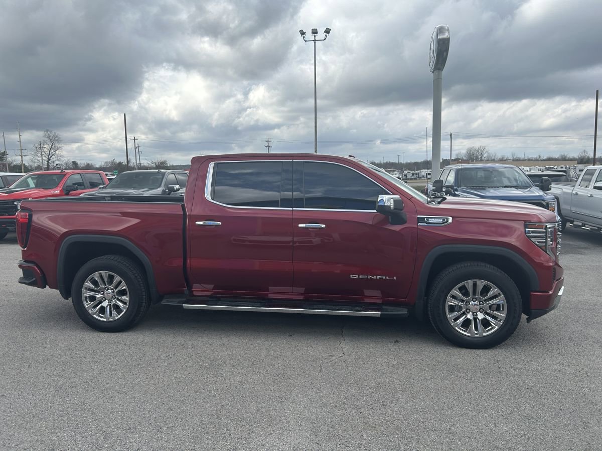 Used 2022 GMC Sierra 1500 Denali image 4