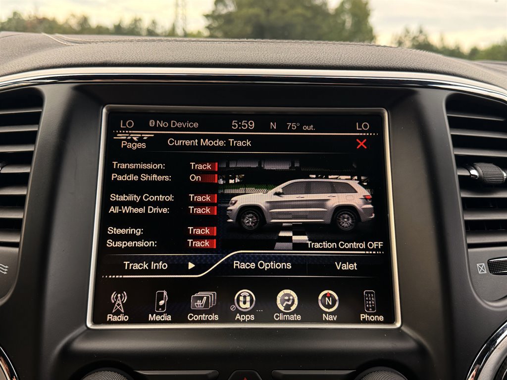 Used 2016 Jeep Grand Cherokee SRT w/ Trailer Tow Group IV AWD/4WD image 29