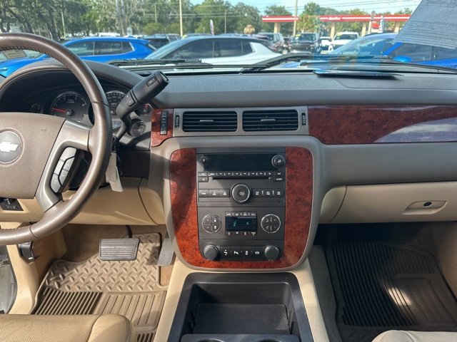 Used 2014 Chevrolet Silverado 2500 LTZ w/ LTZ Plus Package image 58