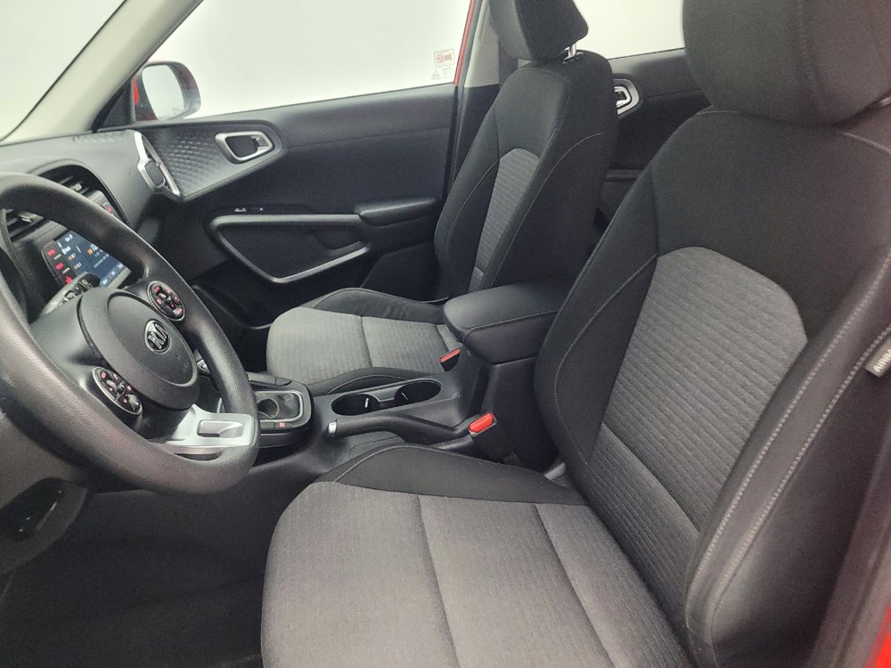 Used 2021 Kia Soul S image 17
