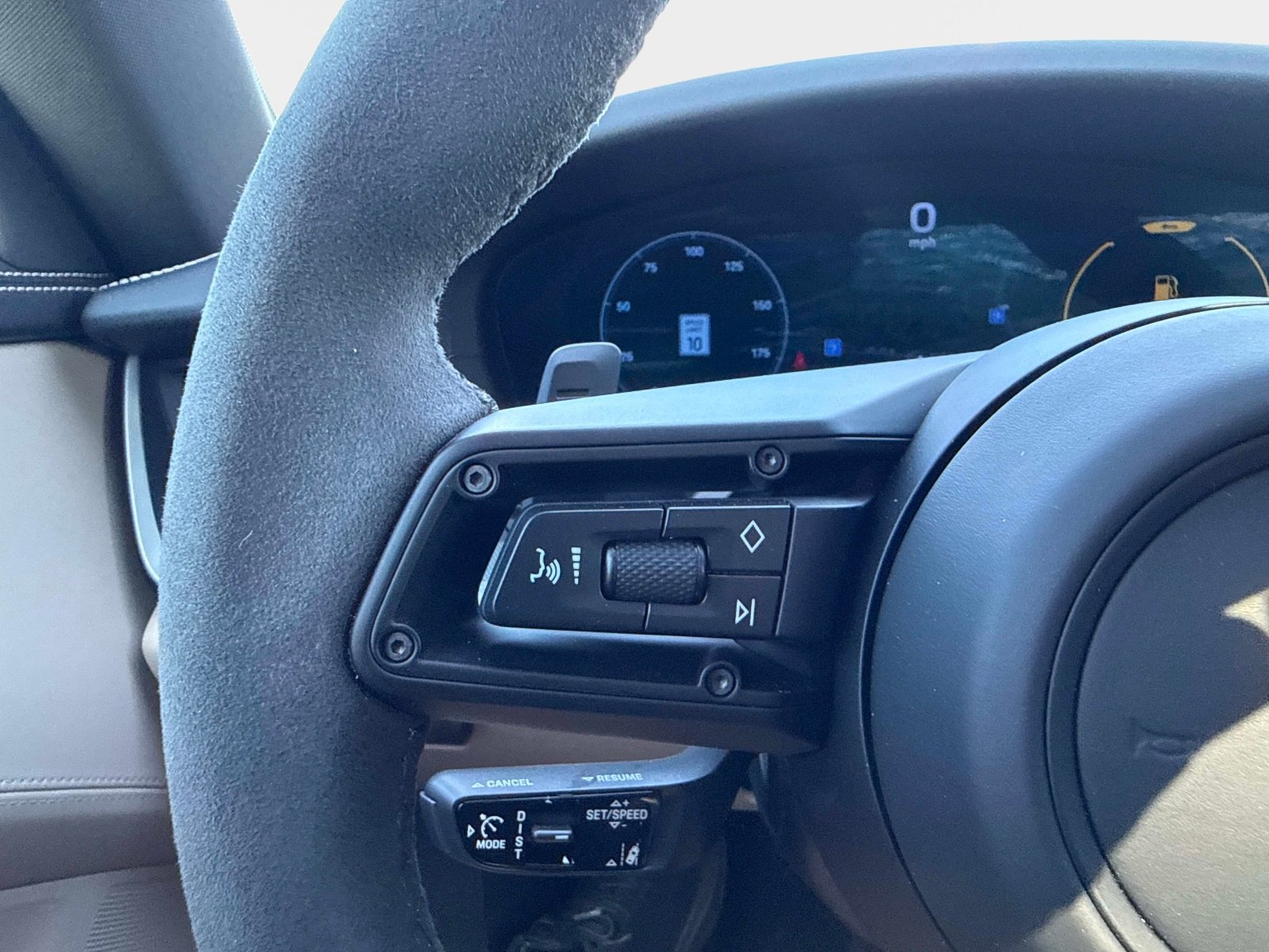 Used 2026 Porsche 911 Carrera image 30