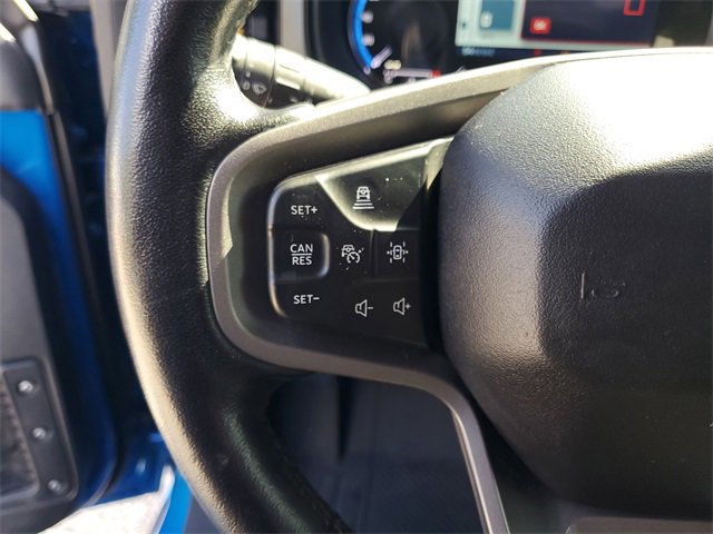 Used 2023 Ford Bronco Badlands image 14