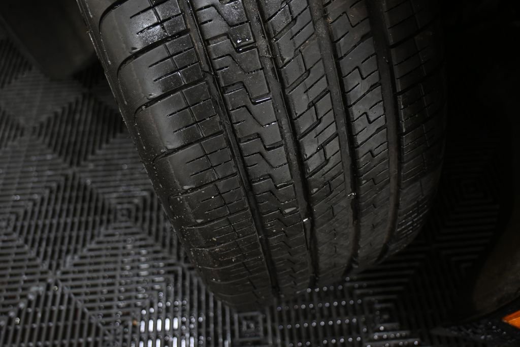 Used 2014 Chevrolet Corvette Stingray Coupe w/ 2LT Preferred Equipment Group image 25