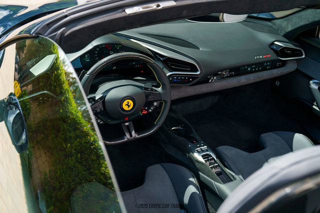 Used 2025 Ferrari 296 GTS RWD image 30
