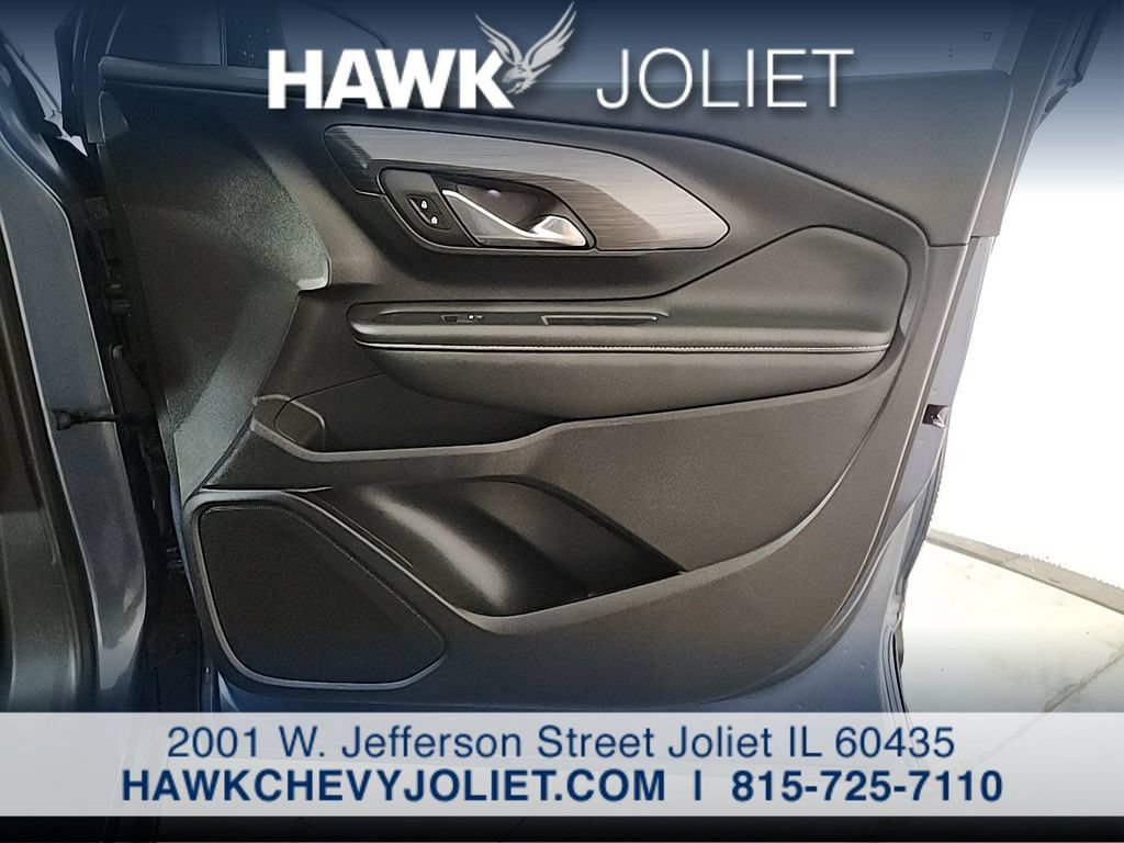 Used 2024 GMC Terrain SLE AWD/4WD image 22