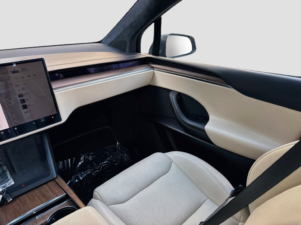 Used 2023 Tesla Model X AWD/4WD image 23