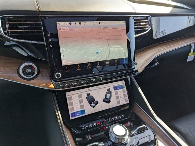 New 2024 Jeep Grand Wagoneer L Series III image 9